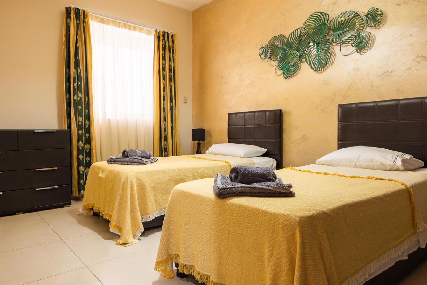 Balluta Bay Spacious Apt - 2Br Слима Экстерьер фото